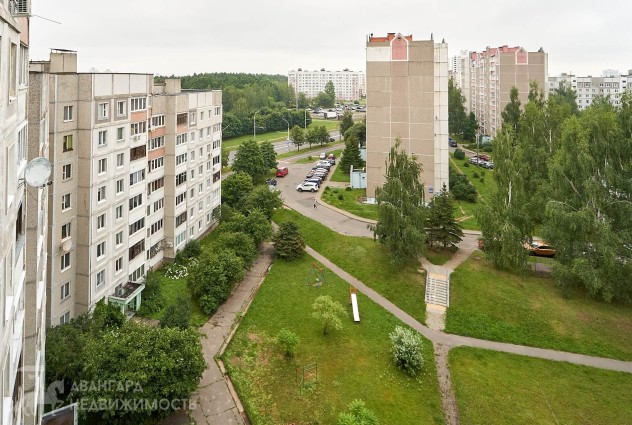 Фото Просторная 4-ка в отличной локации. — 51