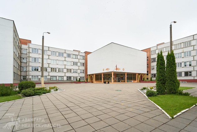 Фото Просторная 4-ка в отличной локации. — 53