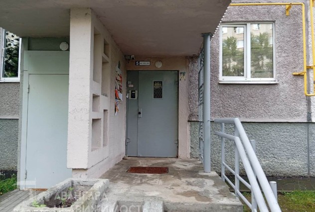 Фото Продаётся 1-комнатная квартира в Зелёном луге — 37