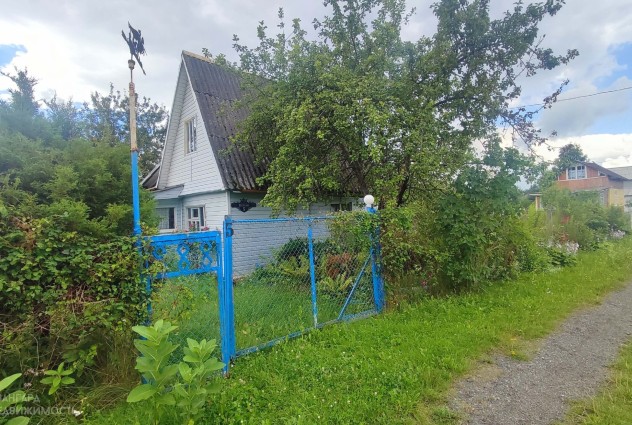 Фото Продается дача с просторным участком — 9