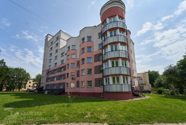 Фото Офис с отдельным входом на ул. Нововиленской 13А — 25