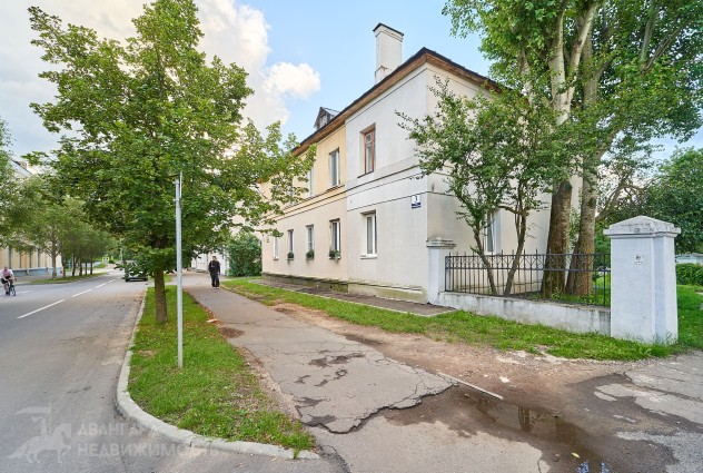 Фото Атмосферная сталинка, г. Минск, ул. Чеботарёва д.3 — 45