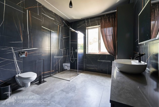 Фото Коттедж с современной архитектурой! Дизайнерский ремонт! — 61