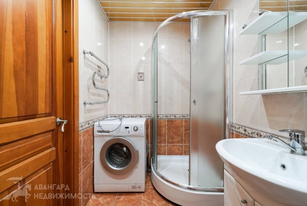 Фото Просторная 3-х комнатная квартира в кирпичном доме рядом с метро! — 19
