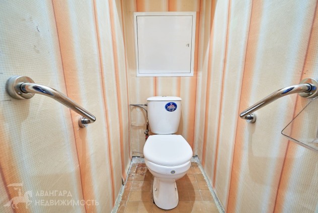 Фото 2-комнатная квартира в кирпичном доме около метро  — 9
