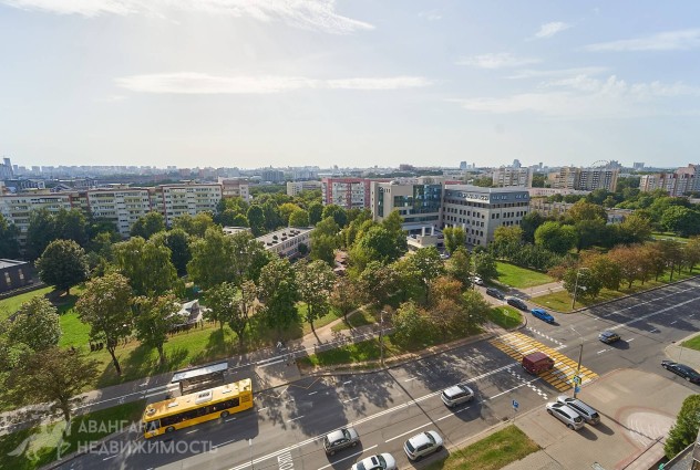 Фото 3–комнатная квартира в тихом центре — 21