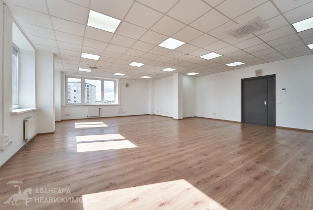 Фото Аренда просторного офисного блока 561.3 кв. м в г. Минске — 15