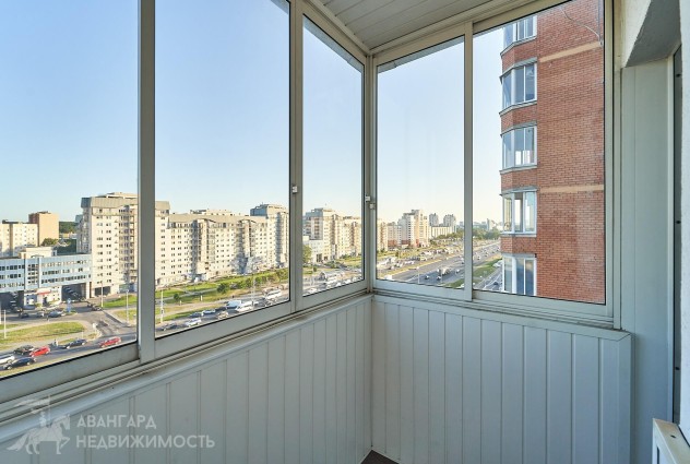 Фото 2 комнатная квартира у метро Уручье. — 57