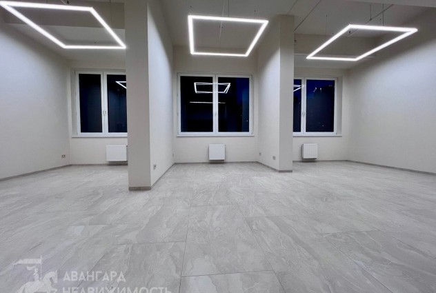 Фото Аренда торгового помещения 66,4 кв.м. около ст.м. «Восток» — 1