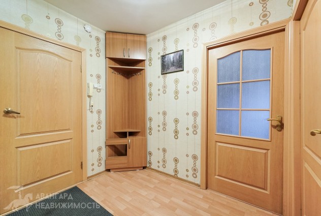 Фото 2-х комнатная квартира рядом с метро на Бурдейного,1! — 29