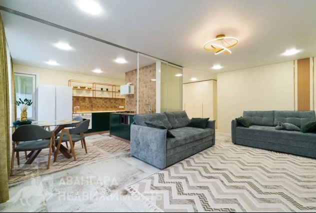 Фото Шикарная 3-комн. квартира с атмосферной локацией — 21