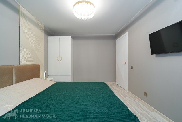 Фото Шикарная 3-комн. квартира с атмосферной локацией — 47