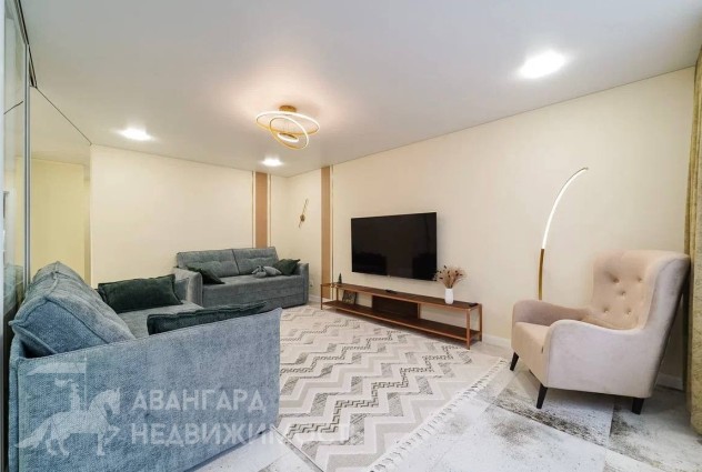 Фото Шикарная 3-комн. квартира с атмосферной локацией — 17