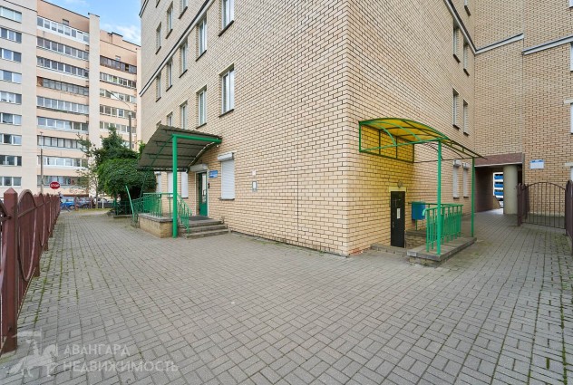 Фото Административное здание по ул. Восточная д. 133 — 61