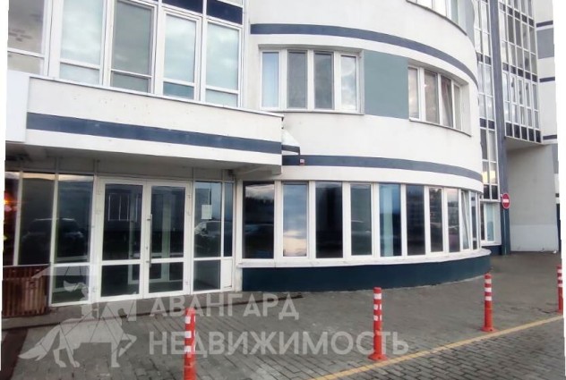 Фото Аренда торгового помещения в микрорайоне Лебяжий — 3