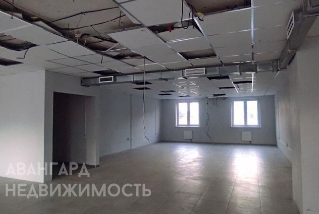 Фото Аренда торгового помещения в микрорайоне Лебяжий — 7