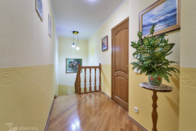 Фото Продается четырехкомнатная квартира в доме закрытого типа  — 27