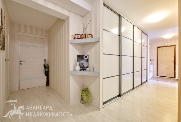 Фото 3-комнатная со стильным ремонтом недалеко от метро Грушевка. — 21