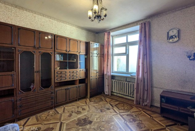 Фото Атмосферная «Сталинка» около вокзала и площади Ленина. — 29