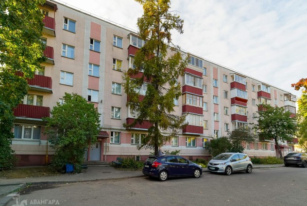 Фото Продается двухкомнатная квартира рядом с метро! — 31