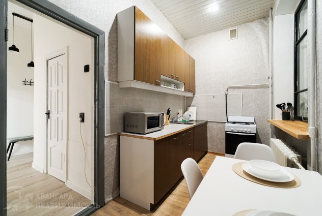 Фото Продается просторная «сталинка» в самом центре города! — 19