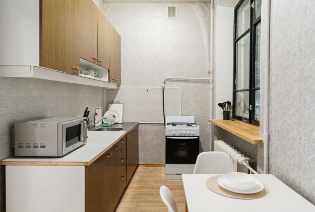 Фото Продается просторная «сталинка» в самом центре города! — 23