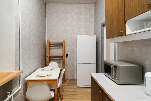 Фото Продается просторная «сталинка» в самом центре города! — 25