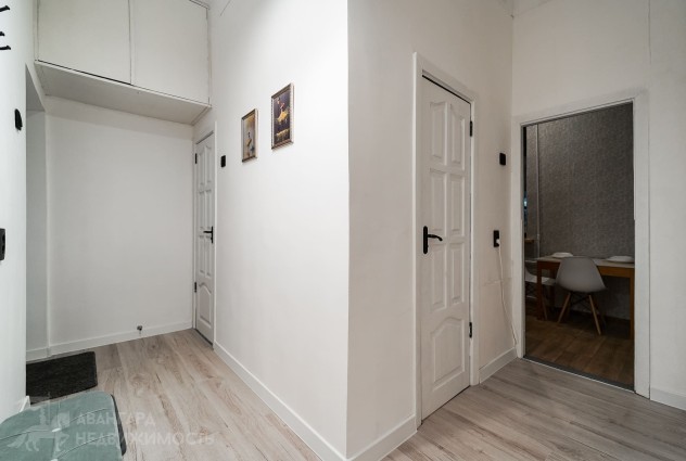 Фото Продается просторная «сталинка» в самом центре города! — 39