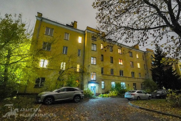Фото Продается просторная «сталинка» в самом центре города! — 21