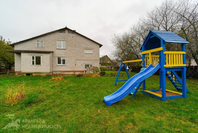 Фото Продается дом в три уровня размером 13.2х9.5м — 3