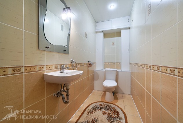 Фото Продается дом в три уровня размером 13.2х9.5м — 19