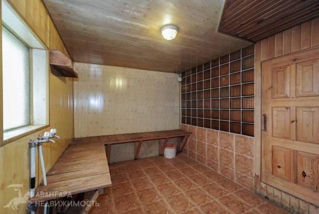 Фото Продается дом в три уровня размером 13.2х9.5м — 33