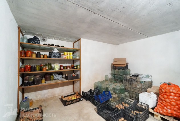 Фото Продается дом в три уровня размером 13.2х9.5м — 61