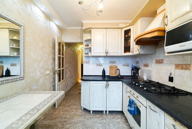 Фото Просторная двухкомнатная квартира на ул. Слободской 91 — 19