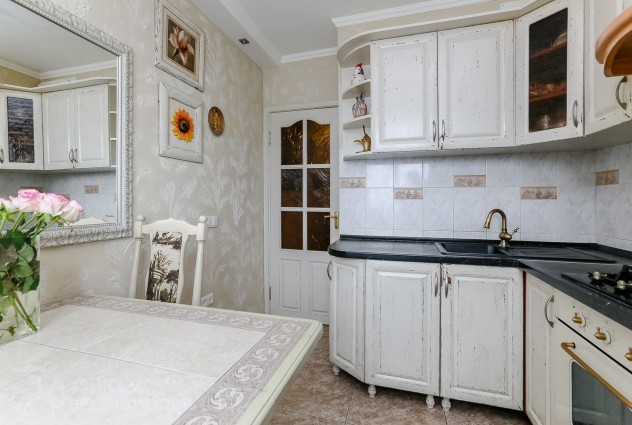 Фото Просторная двухкомнатная  квартира на ул. Слободской 91 — 1