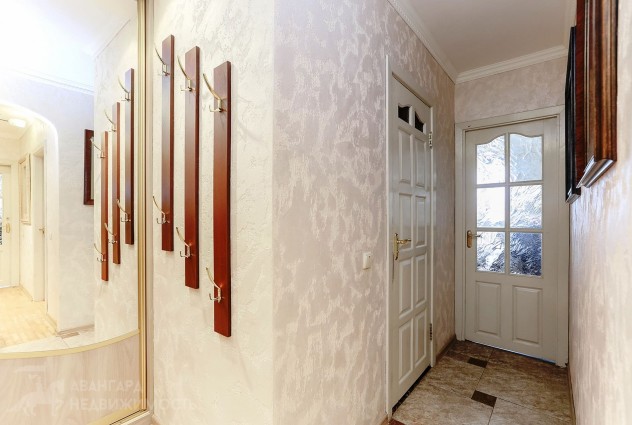 Фото Просторная двухкомнатная  квартира на ул. Слободской 91 — 21