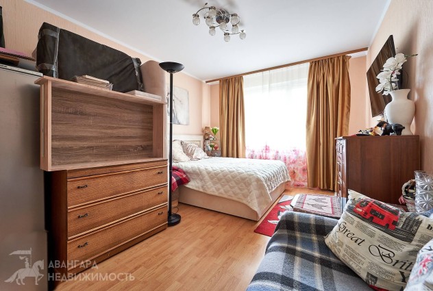 Фото Уютная однушка в отличной локации Лобанка д.40 — 1