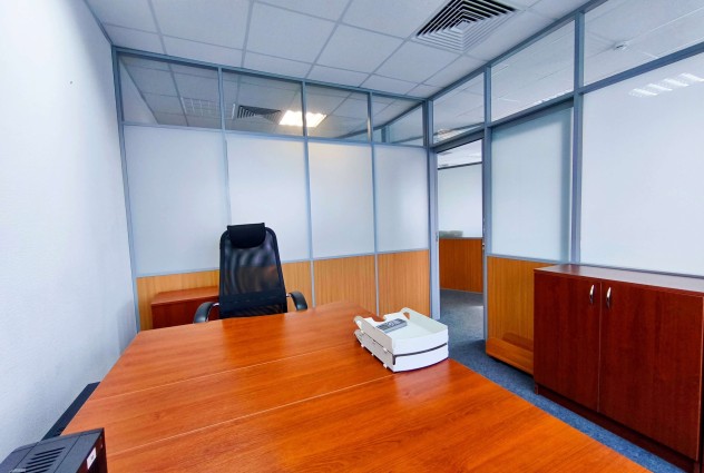 Фото Продажа офисного помещения 61,6 кв. м (3-я улица Щорса, 9) — 9