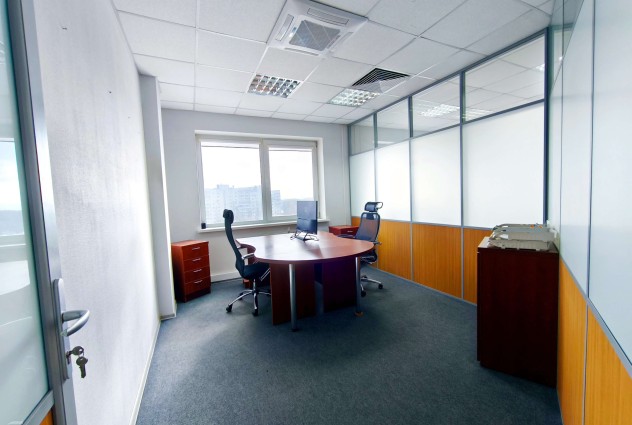 Фото Продажа офисного помещения 61,6 кв. м (3-я улица Щорса, 9) — 13