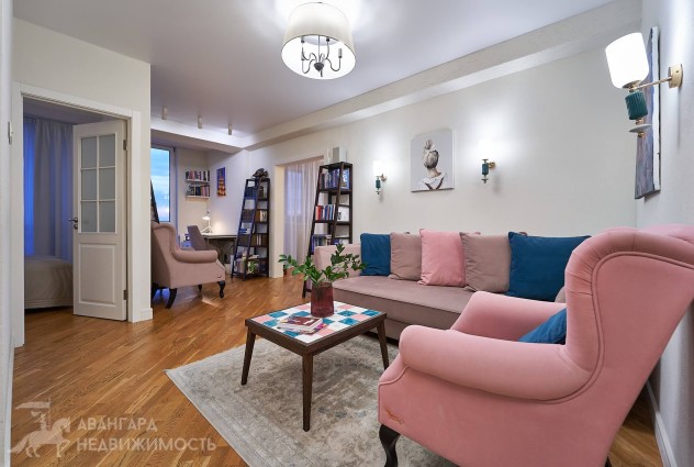 Фото 3-комнатная квартира с современным ремонтом ул. Богдановича,130 — 1