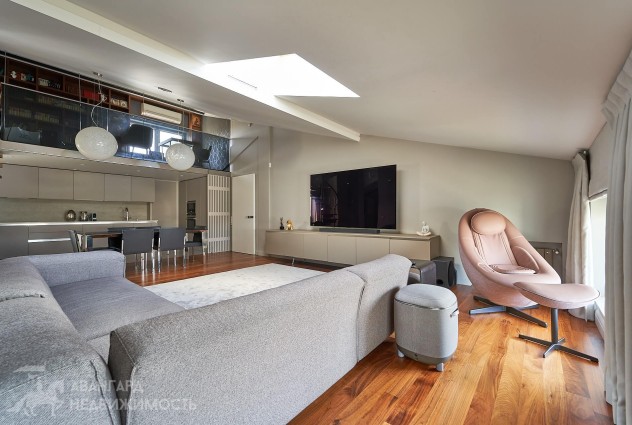 Фото  Просторный пентхаус в клубном доме по ул. Жасминовая — 13