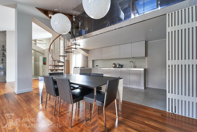 Фото  Просторный пентхаус в клубном доме по ул. Жасминовая — 23