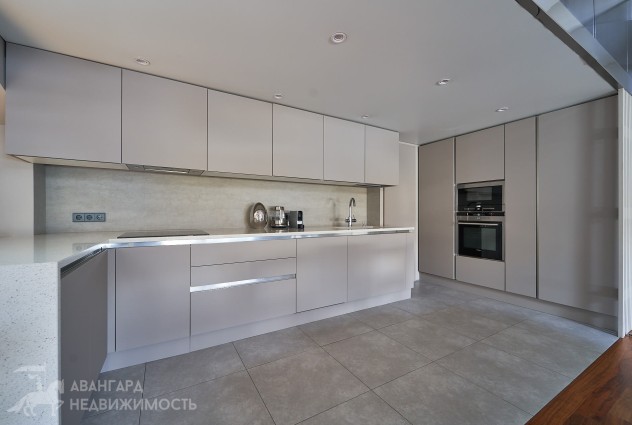 Фото  Просторный пентхаус в клубном доме по ул. Жасминовая — 25