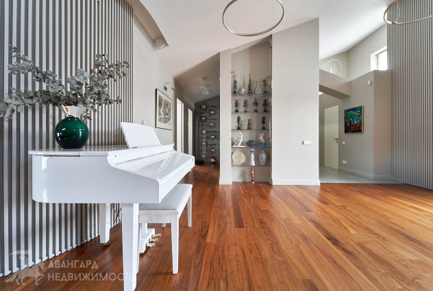 Фото  Просторный пентхаус в клубном доме по ул. Жасминовая — 31