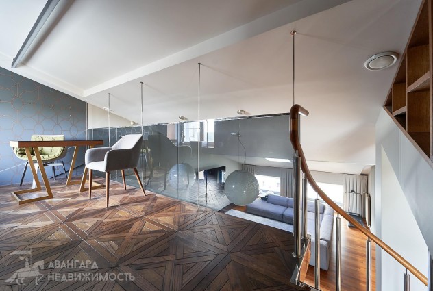 Фото  Просторный пентхаус в клубном доме по ул. Жасминовая — 79