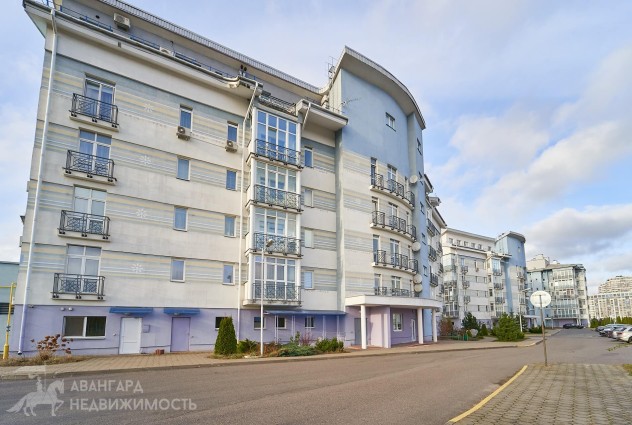 Фото  Просторный пентхаус в клубном доме по ул. Жасминовая — 87