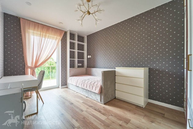 Фото Дом у реки Птичь с видом на лес, 10 км от МКАД  — 45