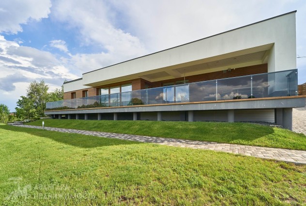 Фото Дом у реки Птичь с видом на лес, 10 км от МКАД  — 71