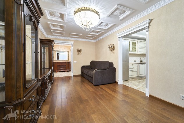 Фото Шикарная 2-х комнатная квартира в классическом стиле — 9