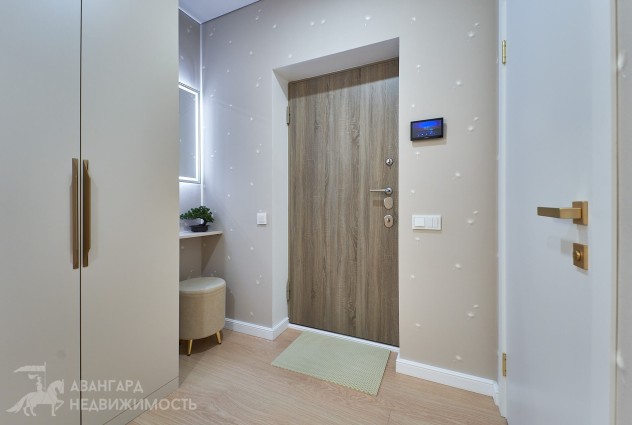 Фото Видовая квартира на 22 этаже с новым дизайнерским ремонтом в ЖК D3 — 25